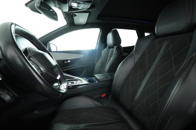 Peugeot 3008 image 8
