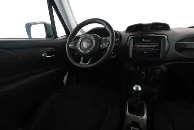 Jeep Renegade image 2