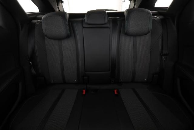 Peugeot 3008 image 6