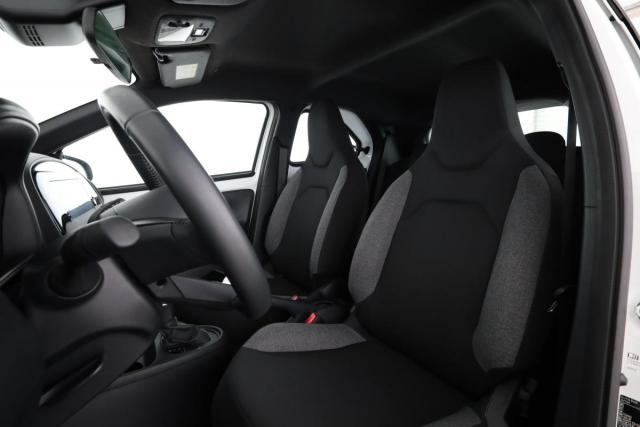 Toyota Aygo X image 4