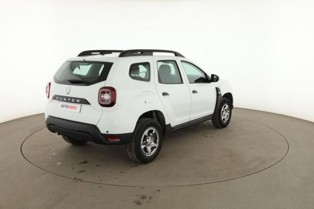 Dacia Duster image 8