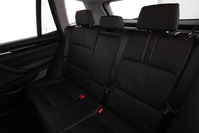 Bmw X3 image 9