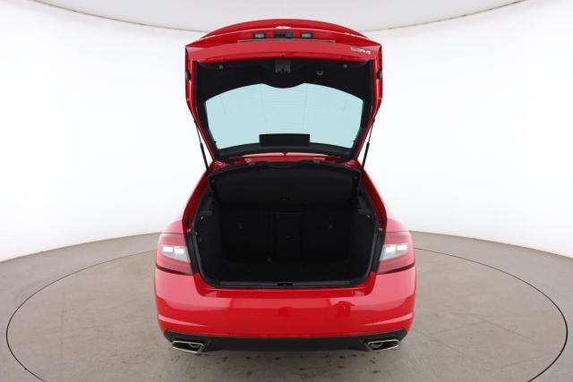 Skoda Octavia image 1