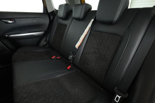Suzuki Vitara image 5