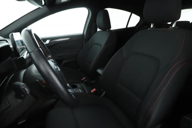 Ford Focus image 4