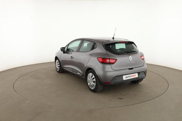 Renault Clio image 8
