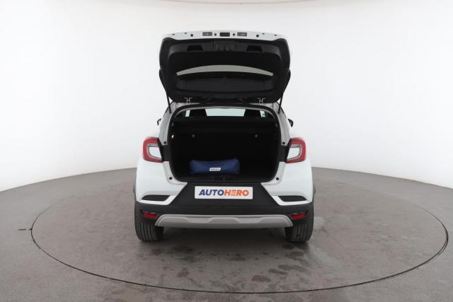 Renault Captur image 1