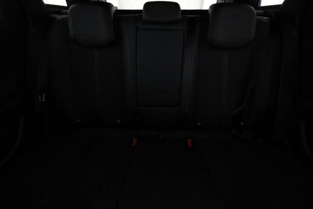 Peugeot 3008 image 1