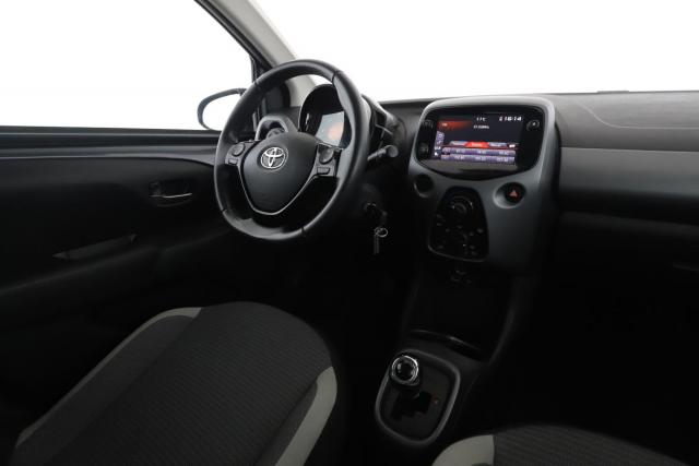 Toyota Aygo image 6