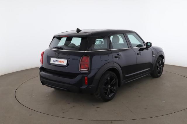 Mini Countryman image 8