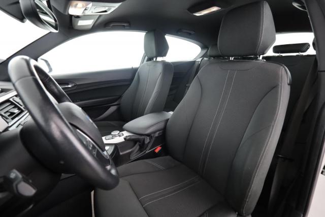 Bmw Série 1 image 2