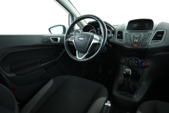 Ford Fiesta image 5