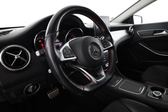 Mercedes Benz Cla Shooting Brake image 7