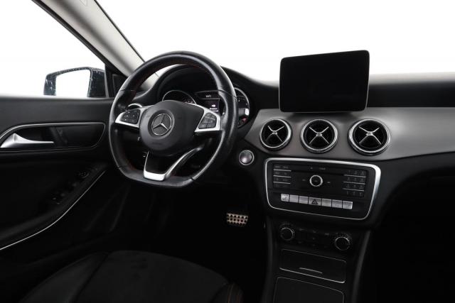 Mercedes Benz Cla Shooting Brake image 6