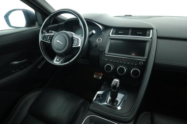 Jaguar E-Pace image 9