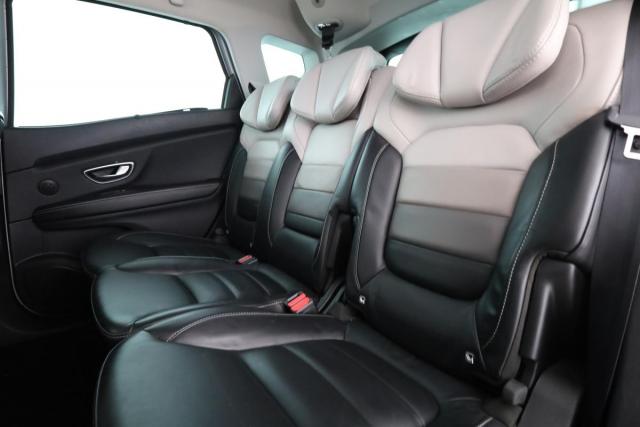 Renault Scénic image 2