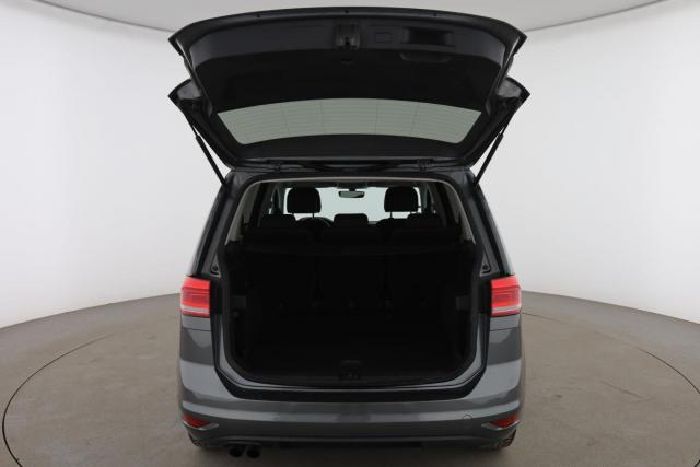 Volkswagen Touran image 1