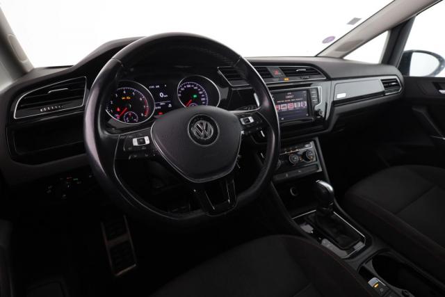 Volkswagen Touran image 2
