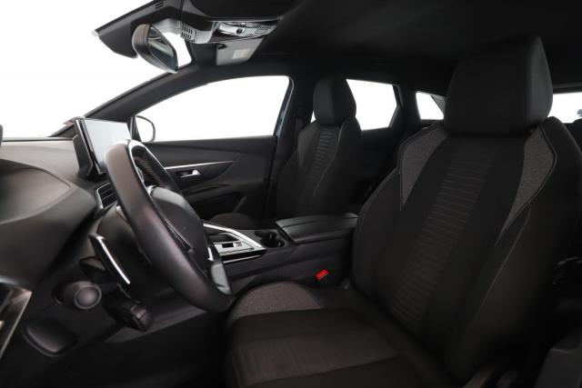 Peugeot 3008 image 2