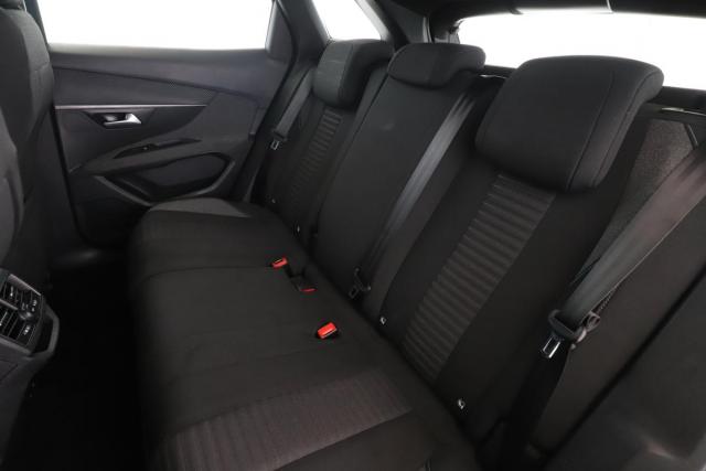 Peugeot 3008 image 1