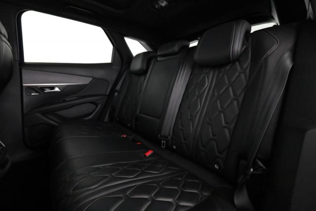 Peugeot 3008 image 7