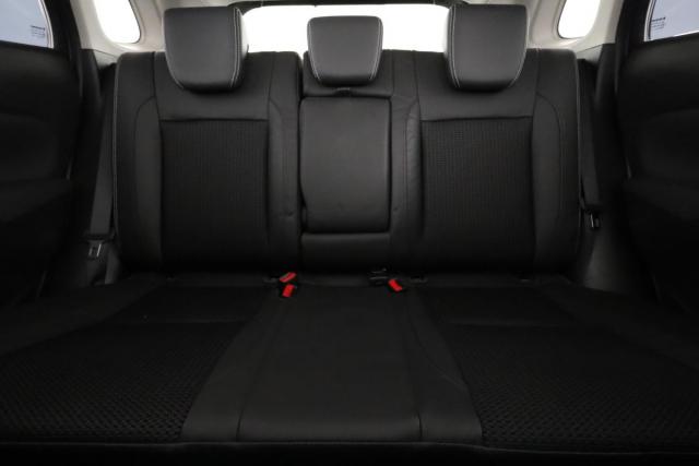 Suzuki S-Cross image 3