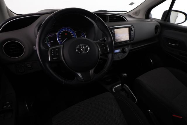 Toyota Yaris image 9