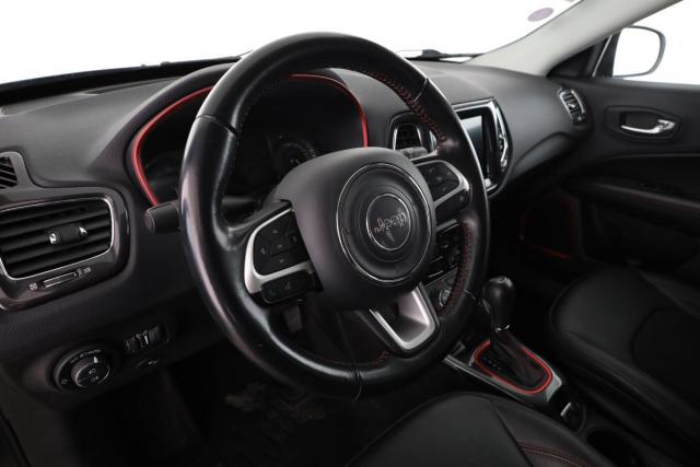 Jeep Compass image 2