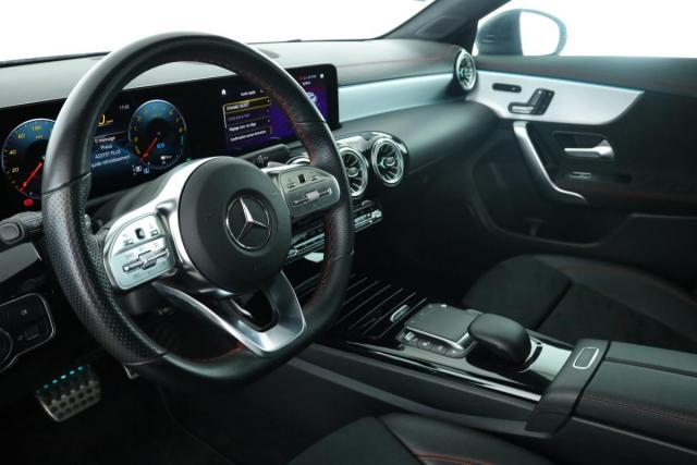 Mercedes Benz Cla Shooting Brake image 8