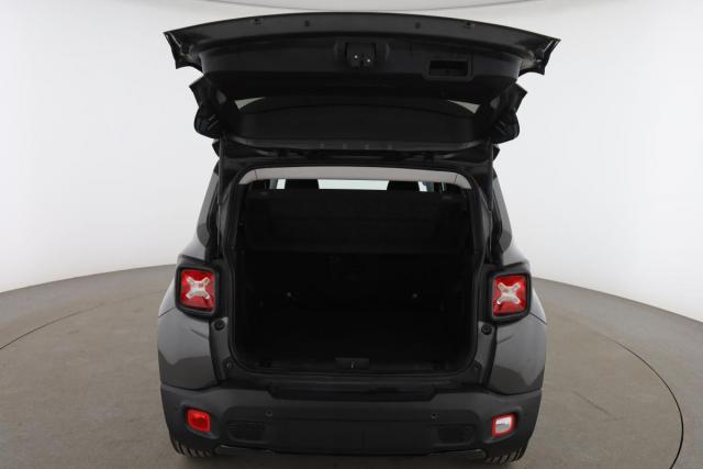 Jeep Renegade image 7