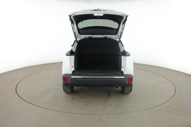 Peugeot 2008 image 3