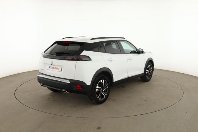 Peugeot 2008 image 8