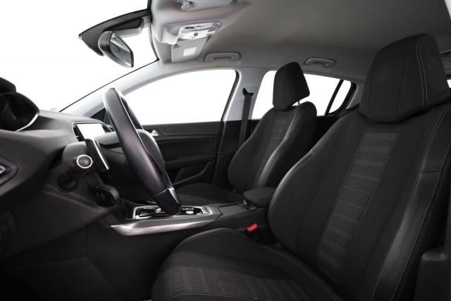 Peugeot 308 image 7