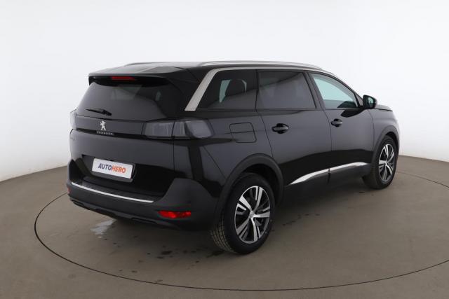 Peugeot 5008 image 9