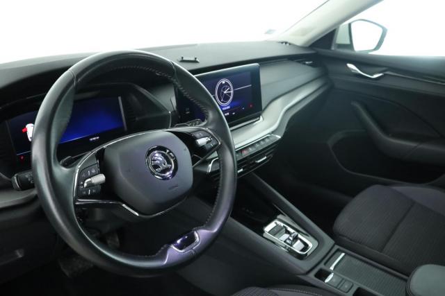 Skoda Octavia image 6