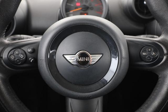 Mini Countryman image 9