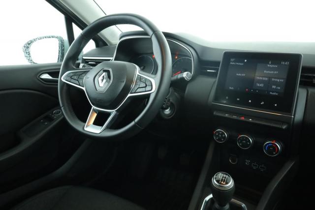 Renault Clio image 9