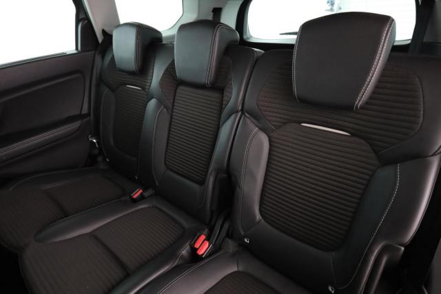 Renault Grand Scénic image 6