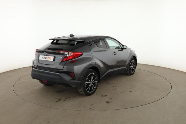 Toyota C-Hr image 3