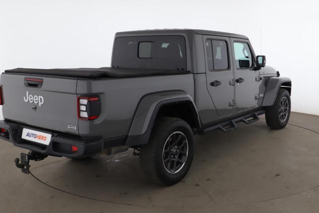 Jeep Gladiator image 5