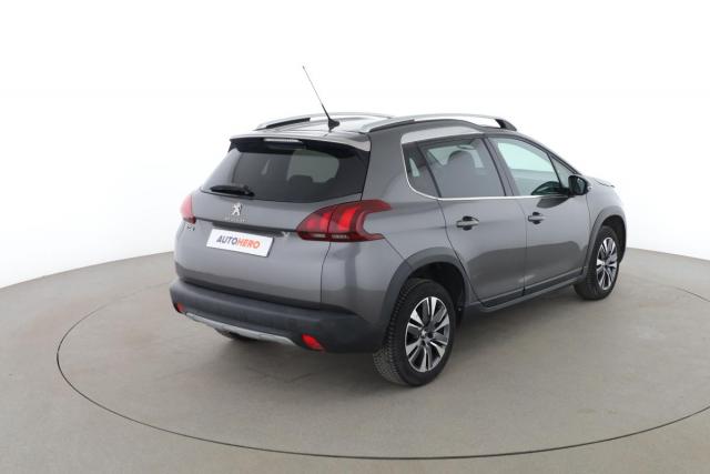 Peugeot 2008 image 6