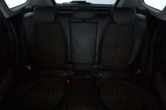 Bmw X1 image 7