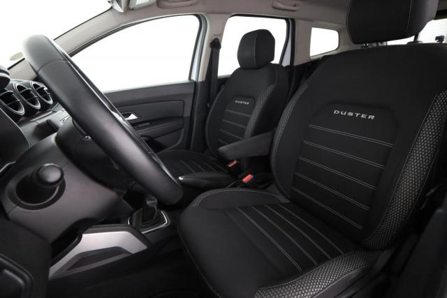 Dacia Duster image 9