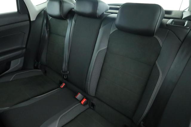 Volkswagen Polo image 8