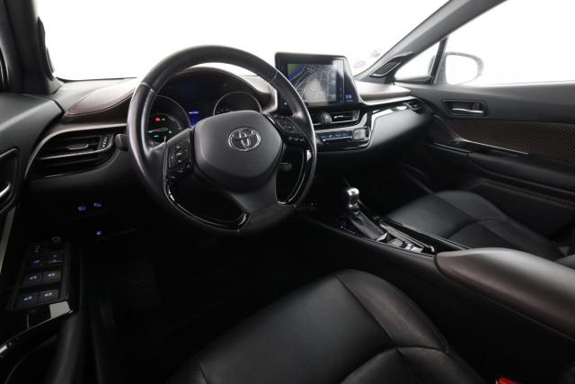 Toyota C-Hr image 4