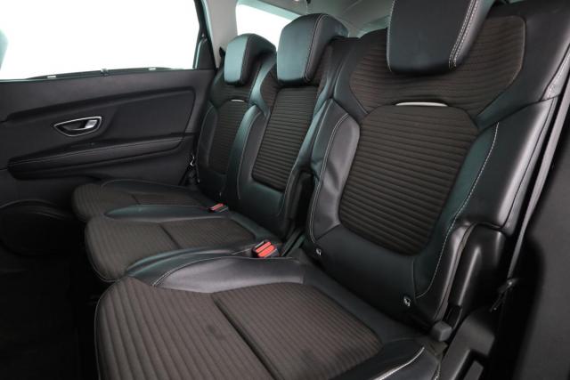 Renault Grand Scénic image 2