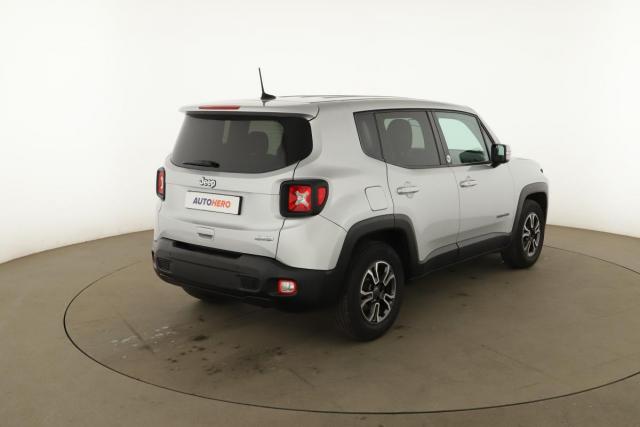 Jeep Renegade image 3