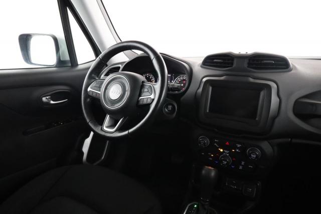 Jeep Renegade image 8