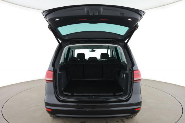 Volkswagen Sharan image 9