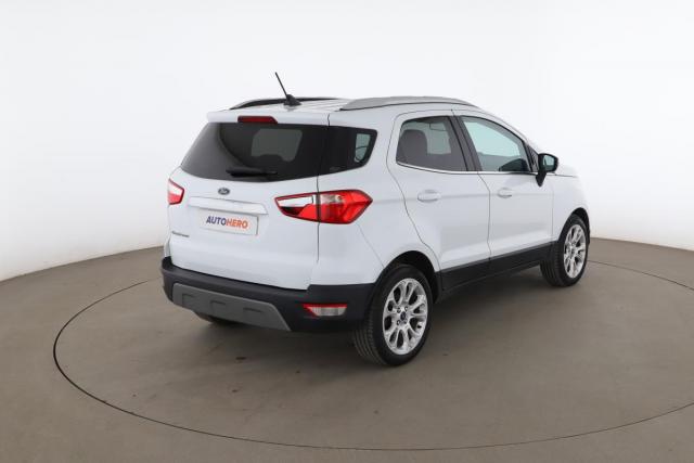 Ford Ecosport image 8